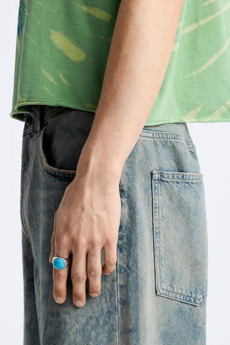 CONTRAST SIGNET RING